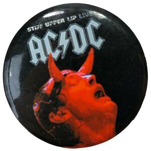 AC DC Button Stiff Upper Lip Live Rock Band Music Pin Round Pinback Vtg 2002 NOS